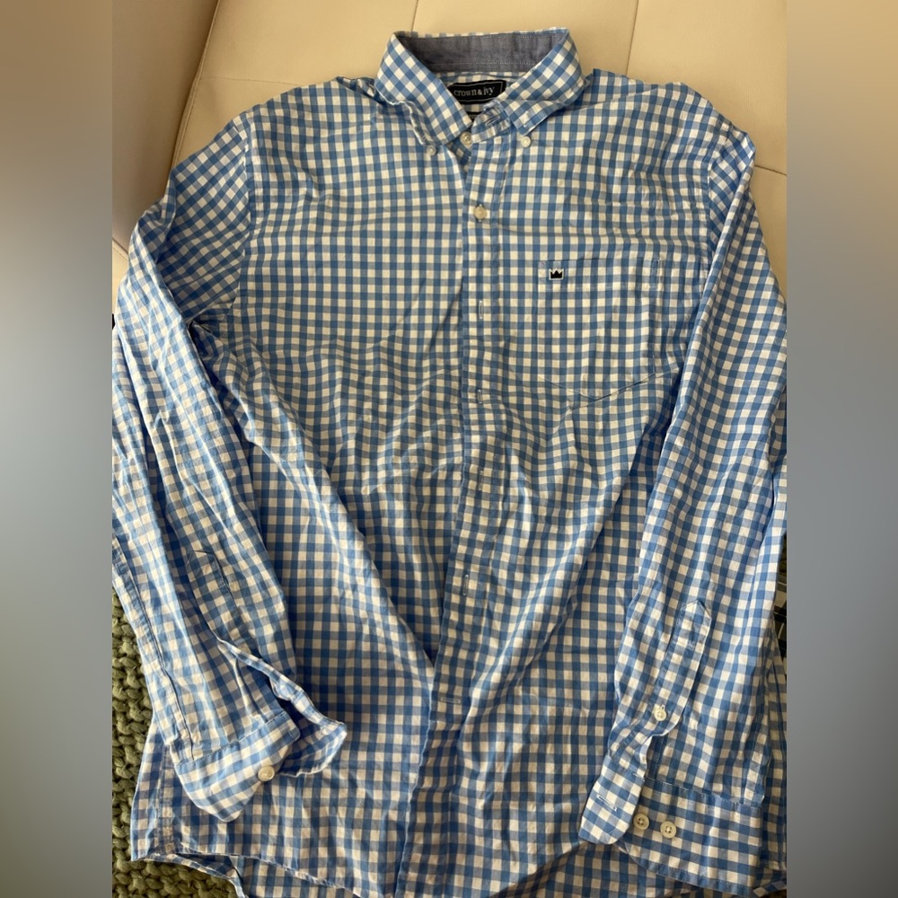 Crown Ivy men’s button up.